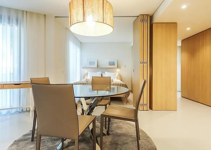 Pombal Contemporary Ac Elevator Lisboa