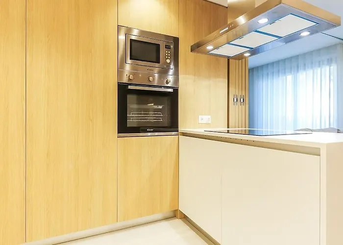 Pombal Contemporary Ac Elevator *