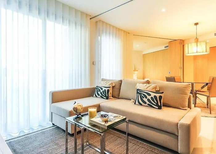 Pombal Contemporary Ac Elevator