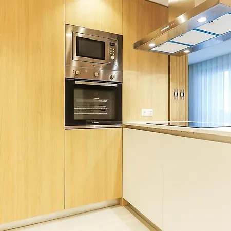 Pombal Contemporary Ac Elevator *